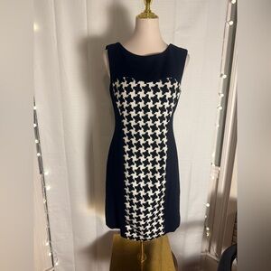 Suzi Chin for Maggy Boutique Black White Houndstooth Sheath Dress Size 6